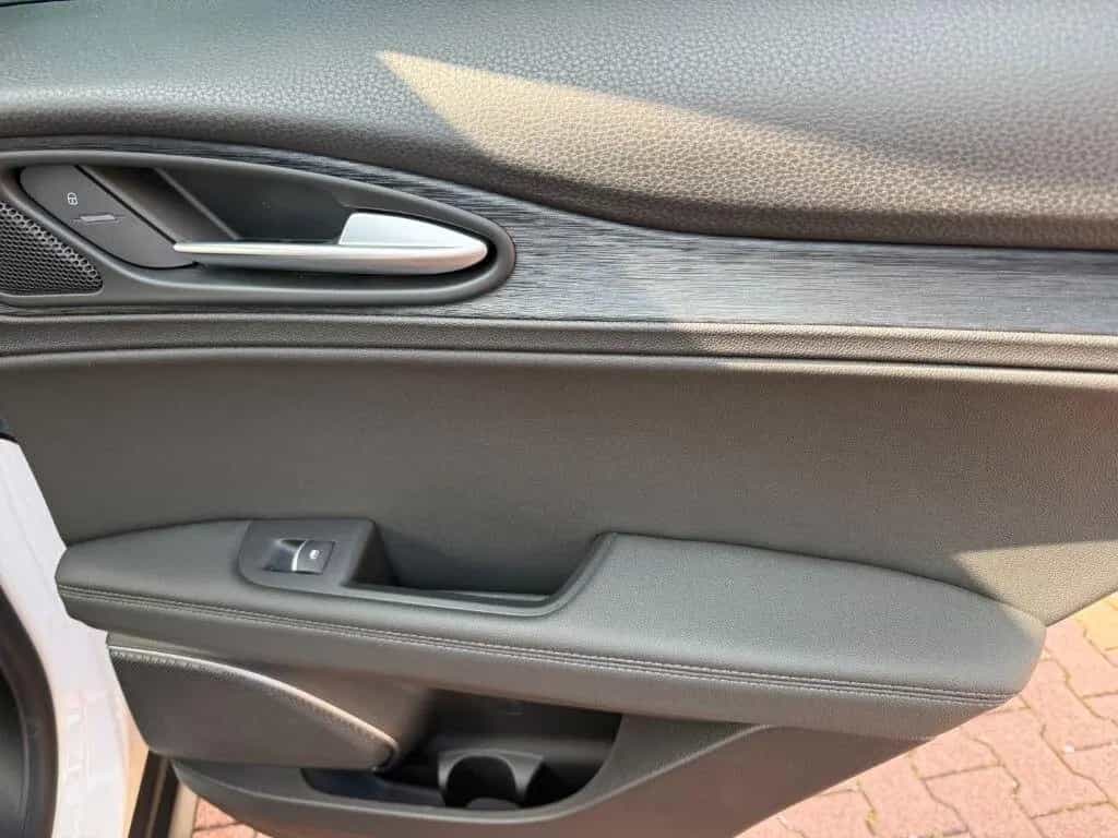 Alfa Romeo Stelvio 2.2 Turbodiesel 160 CV AT8 RW 11/2020-photo-8