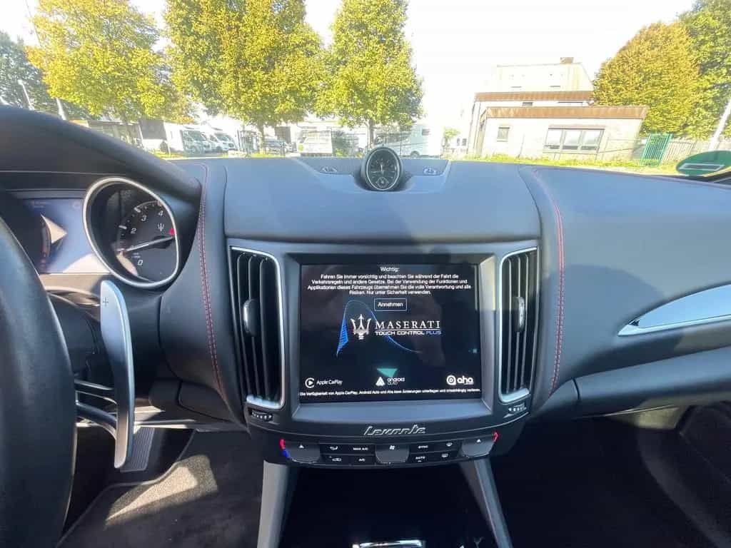 Maserati Levante S Q4 (430PS) 2.HD-AHK-SH-MWST-BRD 02/2018-photo-9