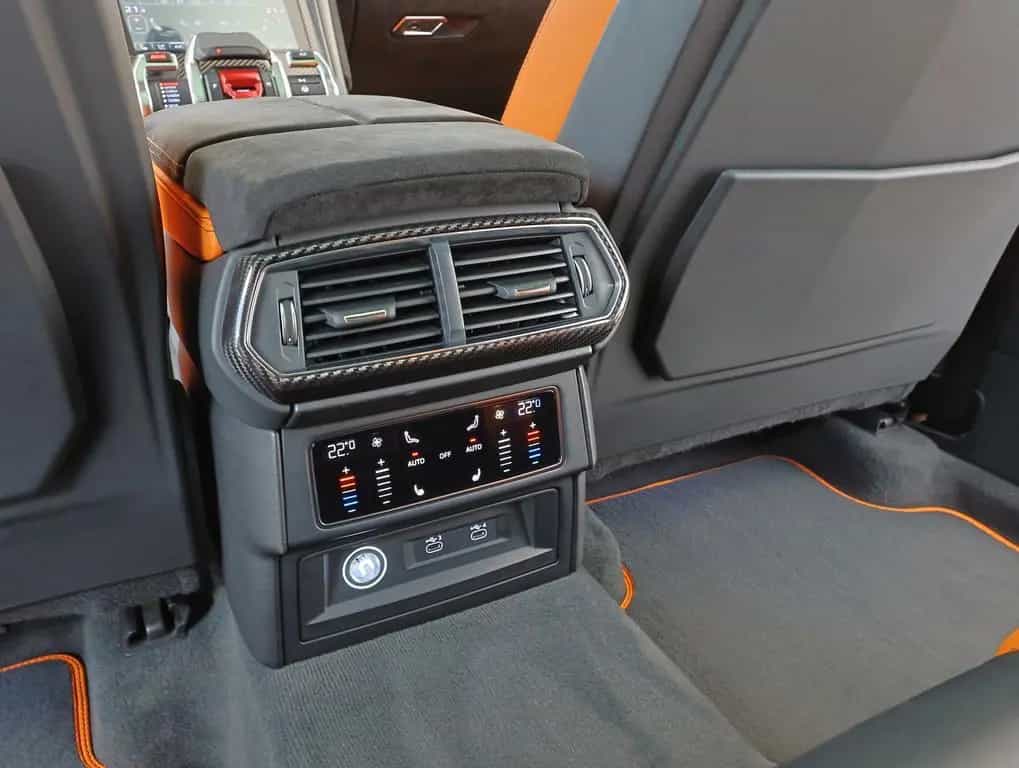 Lamborghini Urus 4.0 V8 Autom. 03/2022-photo-8