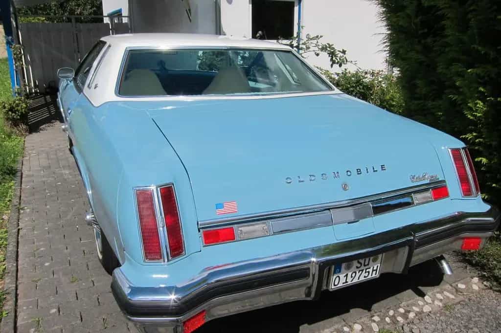 GMC Other Oldsmobile Cutlass 09/1975-photo-8