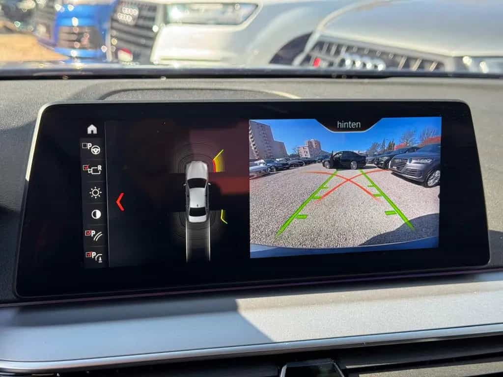 BMW 520 d Lim. DisplayKey |HUD| SHD| Keyless|Kamera| 09/2018-photo-33