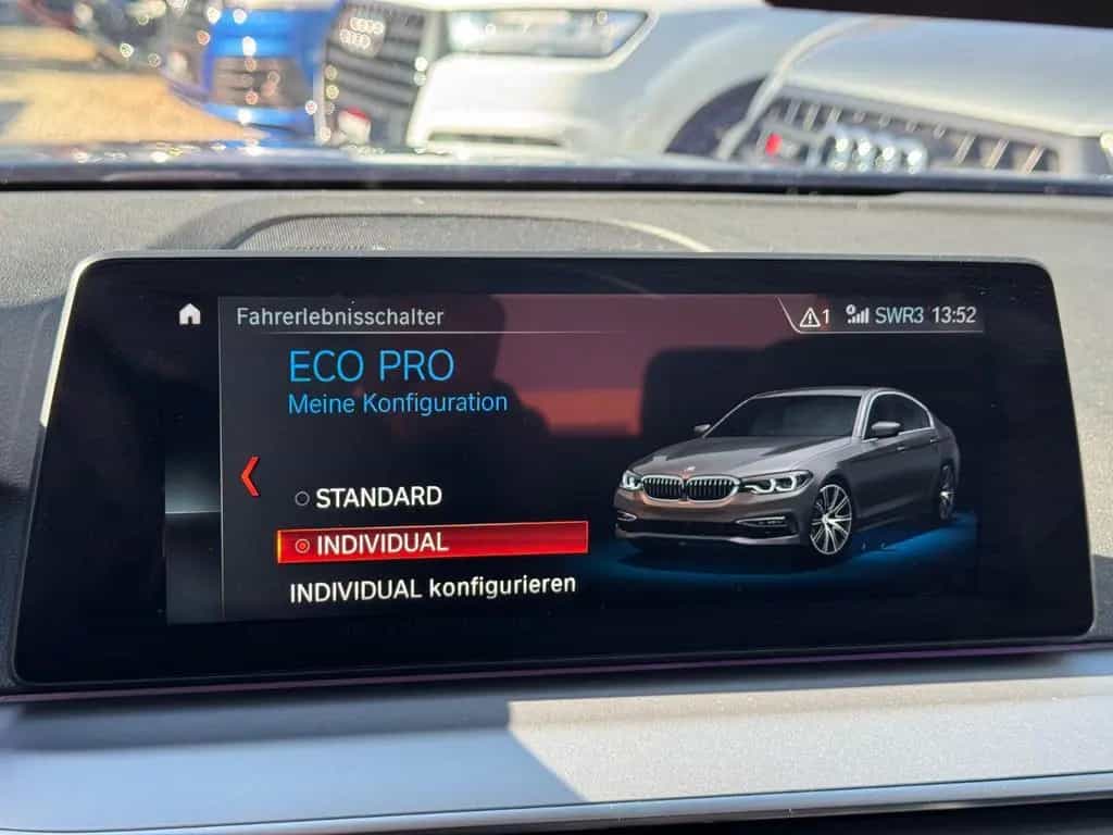 BMW 520 d Lim. DisplayKey |HUD| SHD| Keyless|Kamera| 09/2018-photo-43