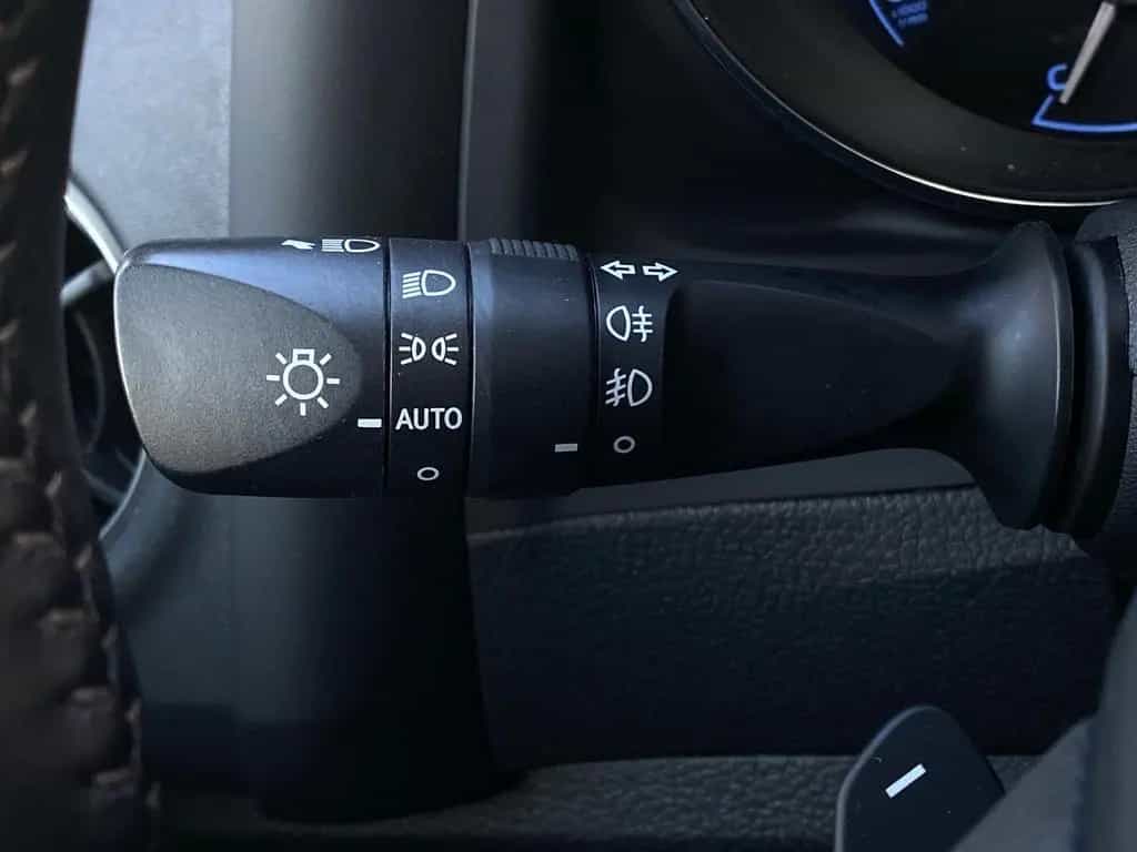Toyota Auris 1.2 Automatik Edition-S Kamera Tempomat 09/2016-photo-21