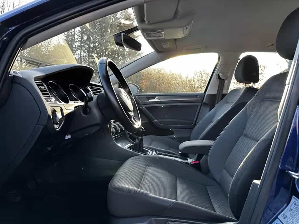 Volkswagen Golf VII Variant APPLECAR/NAVI/FRONTASSIST/NAVI 10/2018-photo-19