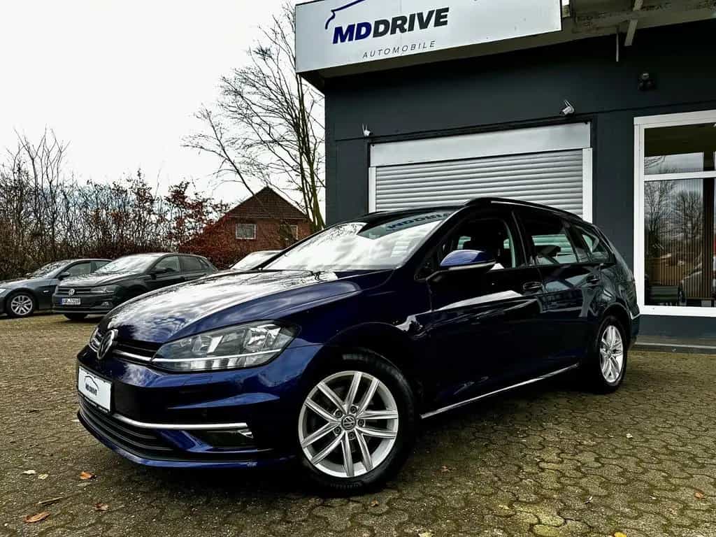 Volkswagen Golf VII Variant APPLECAR/NAVI/FRONTASSIST/NAVI 10/2018-photo-3