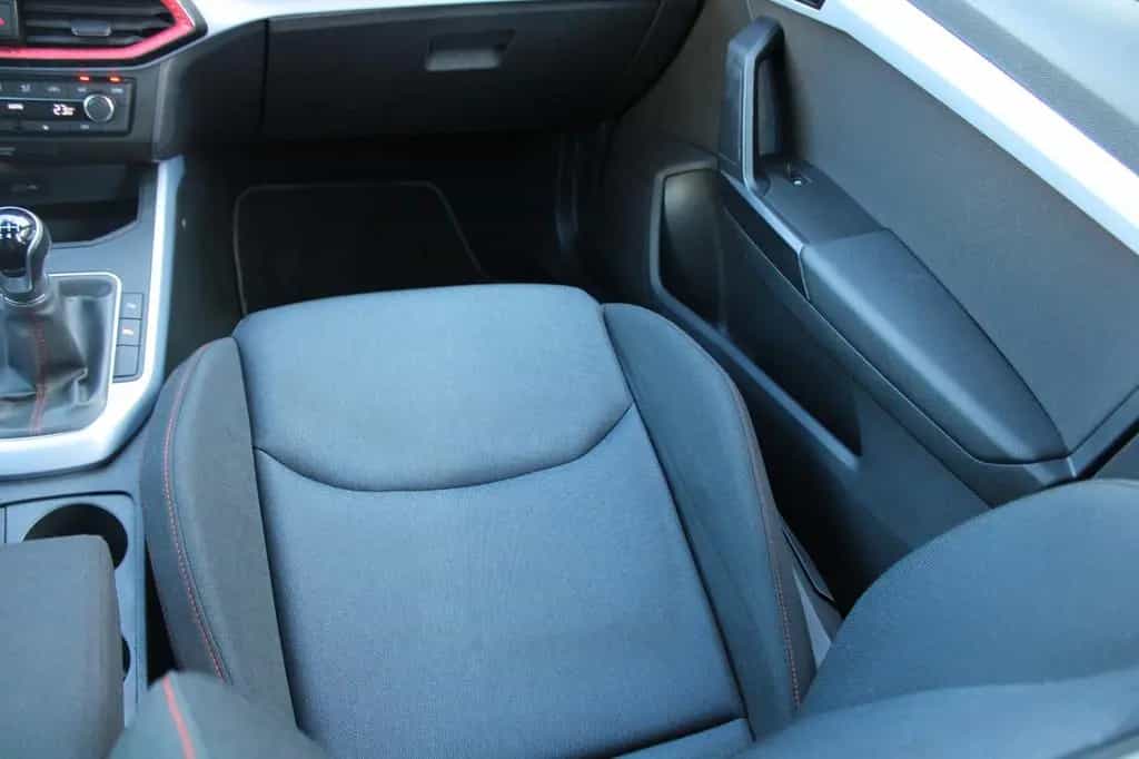 Seat Arona FR Navi LED Kamera 10/2021-photo-16