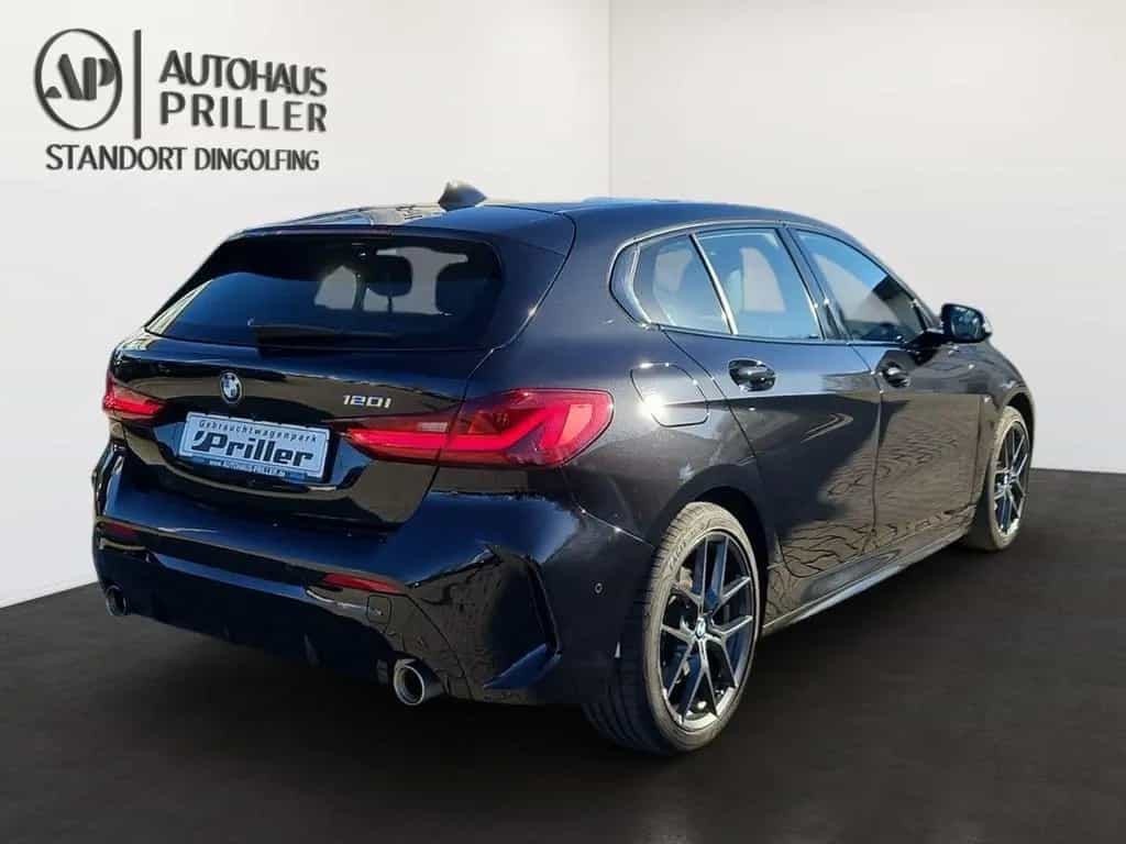 BMW 120 i M Sport/NAVI/AHK/LED/RTTI/HUD/LiveCockpit 07/2021-photo-3