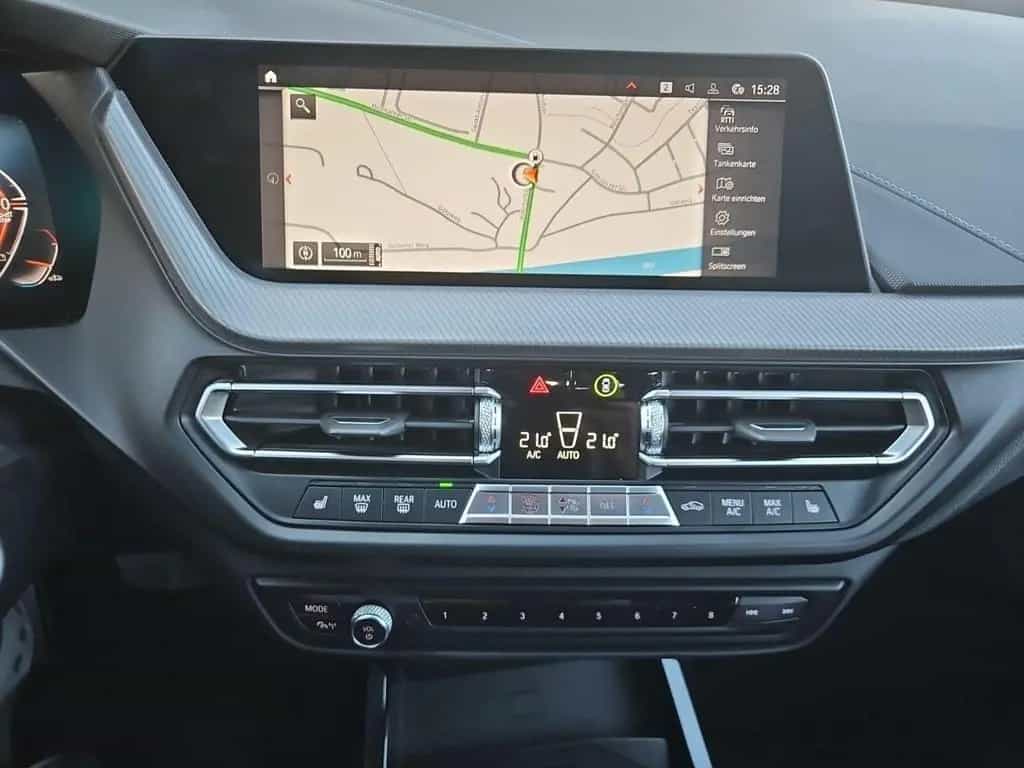 BMW 120 i M Sport/NAVI/AHK/LED/RTTI/HUD/LiveCockpit 07/2021-photo-9