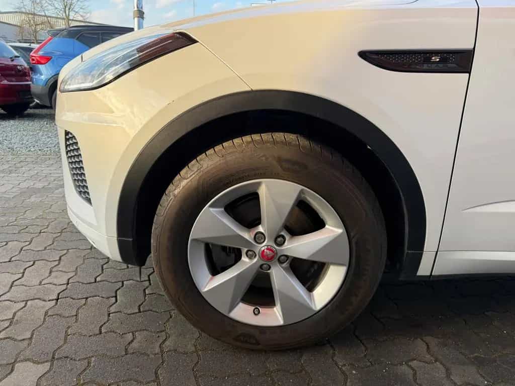 Jaguar E-Pace R-Dynamic S AWD=Leder-Kamera-Carplay-AHK= 11/2019-photo-27
