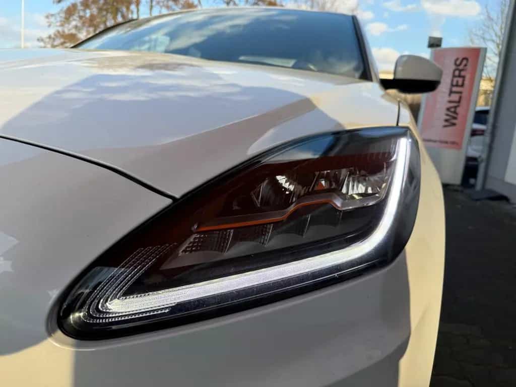 Jaguar E-Pace R-Dynamic S AWD=Leder-Kamera-Carplay-AHK= 11/2019-photo-6