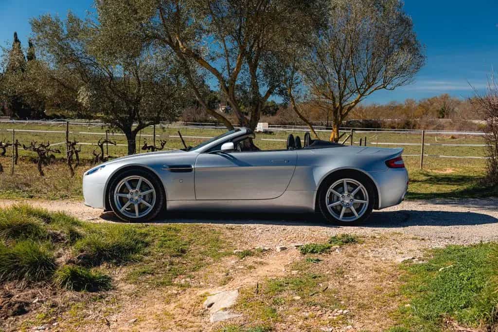 Aston Martin V8 Vantage Roadster 4.3l Sportshift 05/2008-photo-5