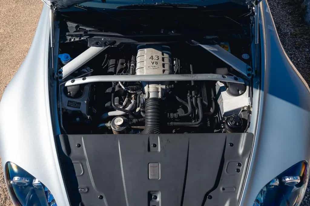 Aston Martin V8 Vantage Roadster 4.3l Sportshift 05/2008-photo-9