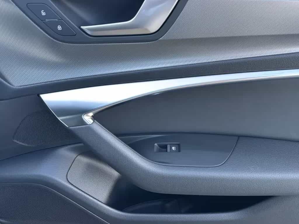 Audi A6 TFSI advanced Navi*S-Dach*Kamera*ACC*STHZ 09/2023-photo-28