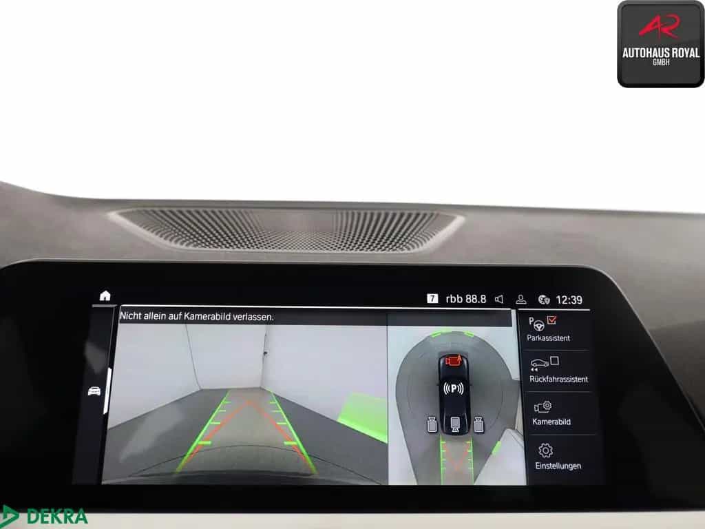 BMW 3 Series 320 i SPORT LINE 360GRAD,TOTWINKEL,NAVI,HIFI,1HD 05/2019-photo-16