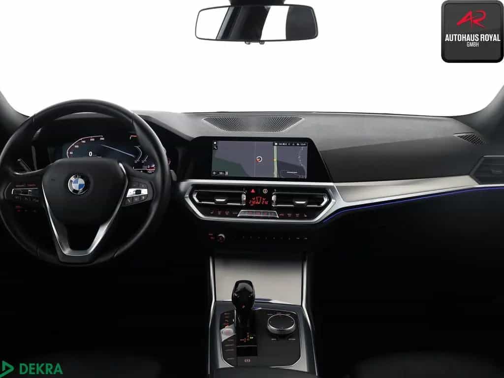 BMW 3 Series 320 i SPORT LINE 360GRAD,TOTWINKEL,NAVI,HIFI,1HD 05/2019-photo-8