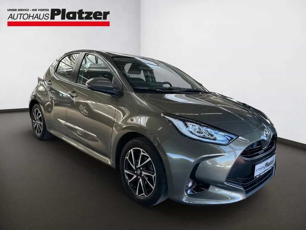 Toyota Yaris Team-D Sitzheizung Klima Kamera LED Apple 03/2021-photo-14