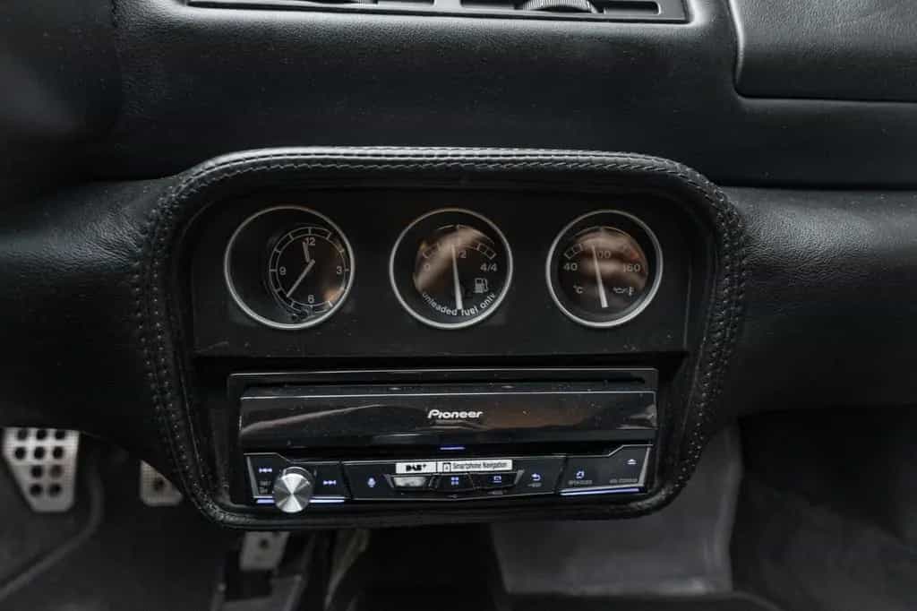 Ferrari F355 Berlinetta *Manual / Giallo Modena* 04/1997-photo-16