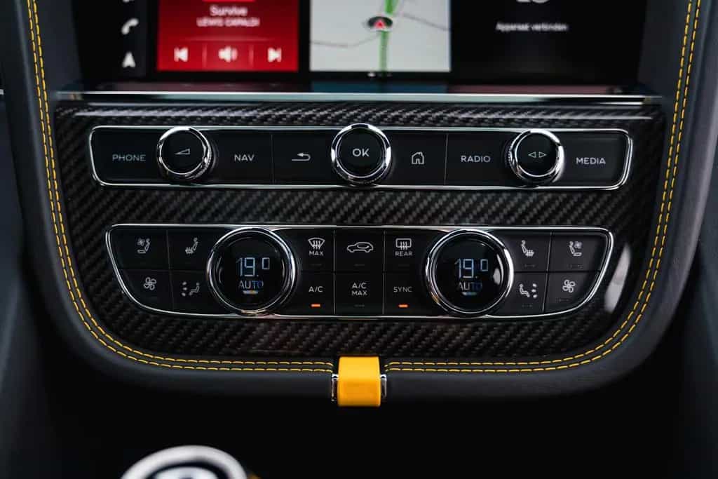 Bentley Bentayga Speed null-photo-22