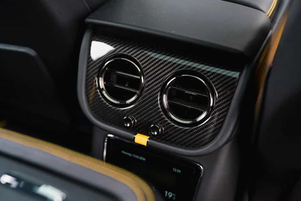 Bentley Bentayga Speed null-photo-30
