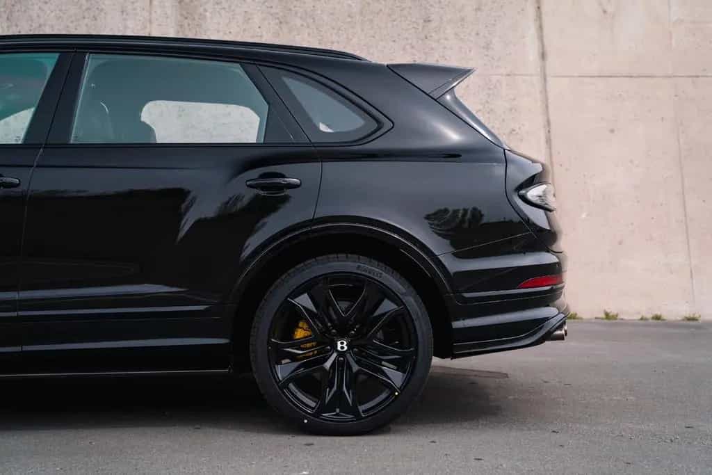 Bentley Bentayga Speed null-photo-9