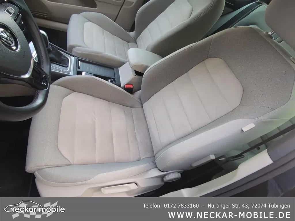 Volkswagen Golf 1.5TSI DSG Highline R-Line Navi KAM AHK ACC 12/2018-photo-19