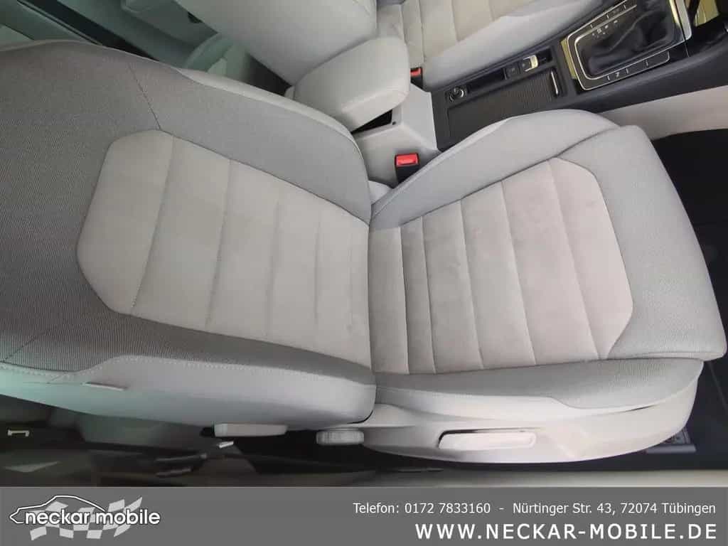 Volkswagen Golf 1.5TSI DSG Highline R-Line Navi KAM AHK ACC 12/2018-photo-30
