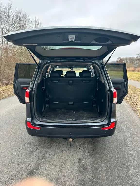 Ssangyong Rodius 06/2018-photo-3