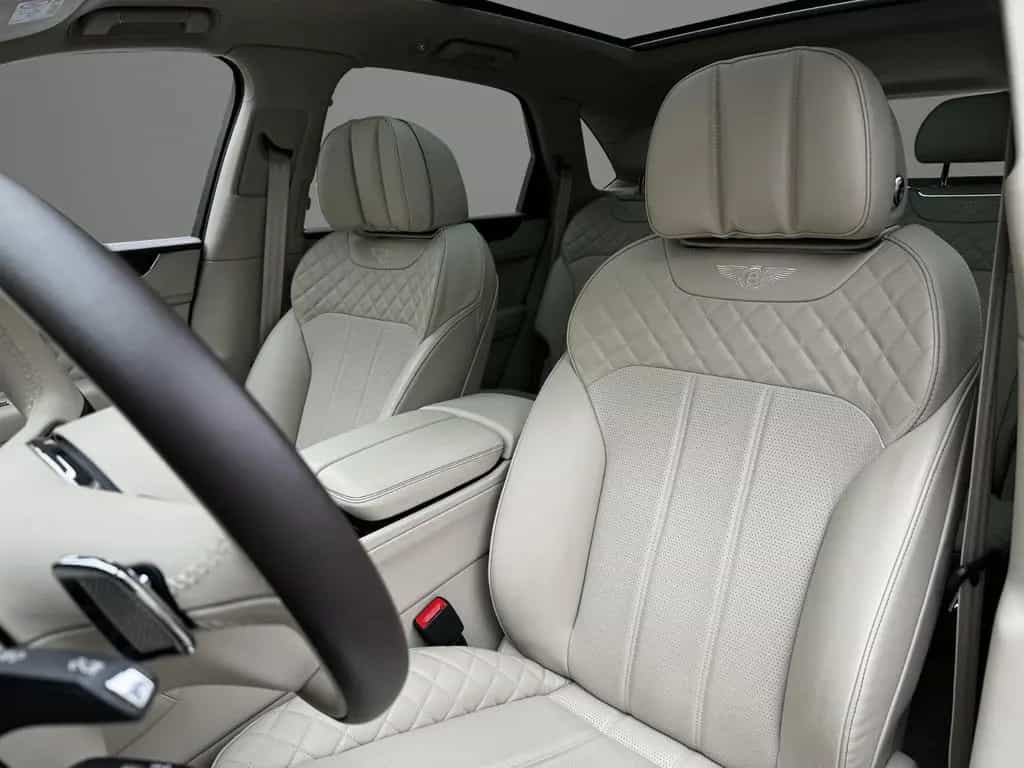 Bentley Bentayga V8 Mulliner TOURING CITY SUNSHINE PAKET 01/2020-photo-10