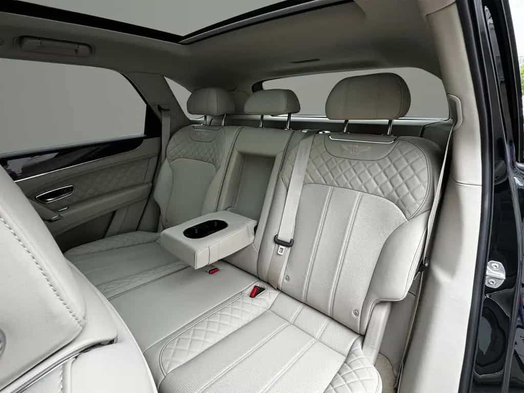 Bentley Bentayga V8 Mulliner TOURING CITY SUNSHINE PAKET 01/2020-photo-12