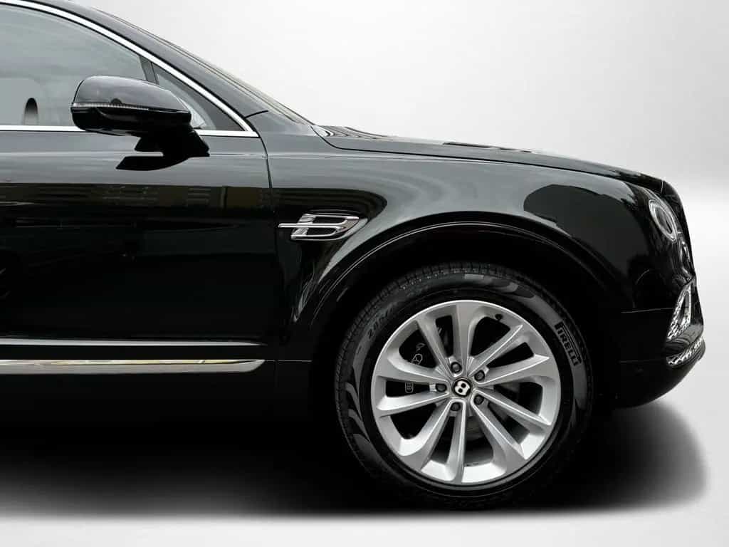 Bentley Bentayga V8 Mulliner TOURING CITY SUNSHINE PAKET 01/2020-photo-6