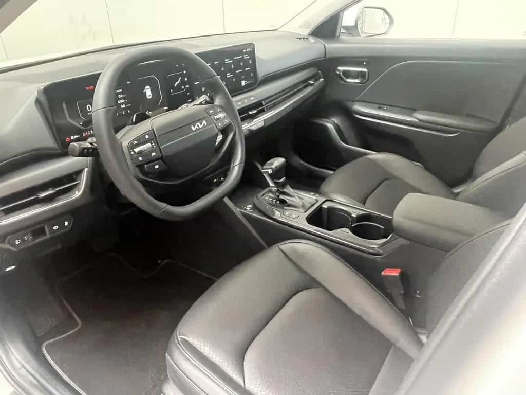 Kia K4 1.6T 150 DCT VIS KOM+ null-photo-16