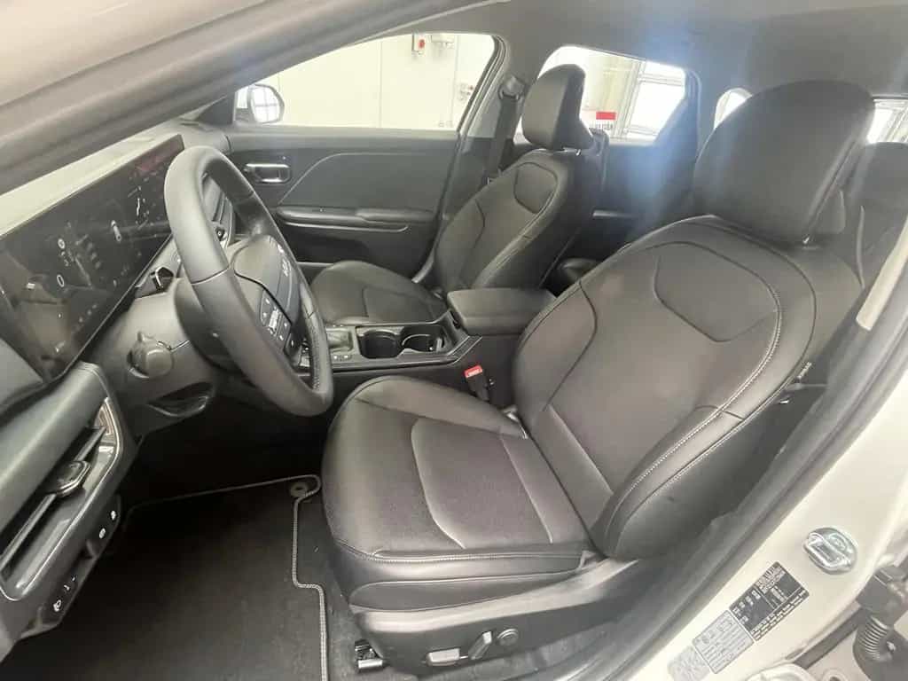 Kia K4 1.6T 150 DCT VIS KOM+ null-photo-17