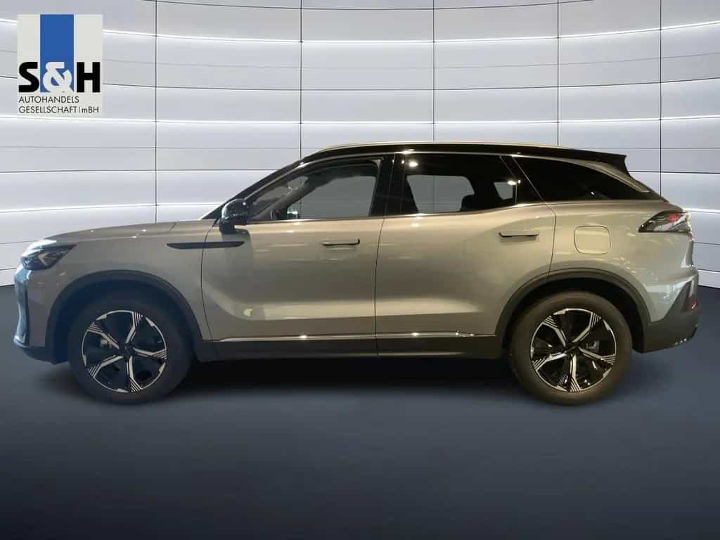 BAIC Beijing X75 X75 Luxury CarPlay *Vollausstattung* null-photo-1