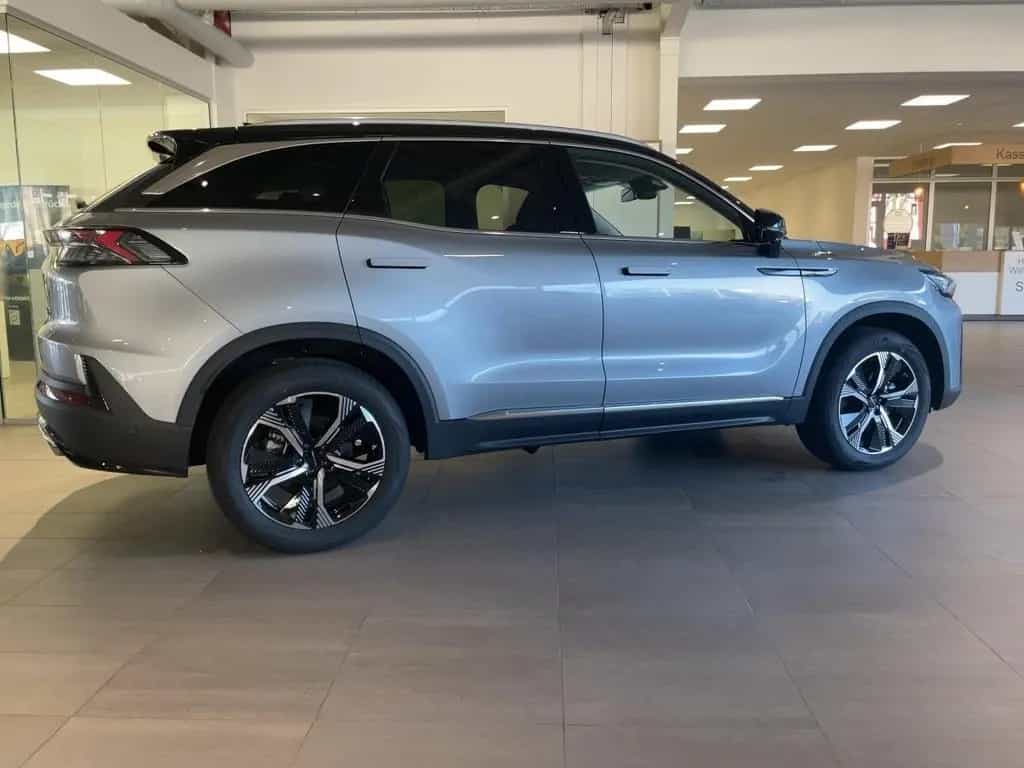 BAIC Beijing X75 X75 Luxury CarPlay *Vollausstattung* null-photo-4