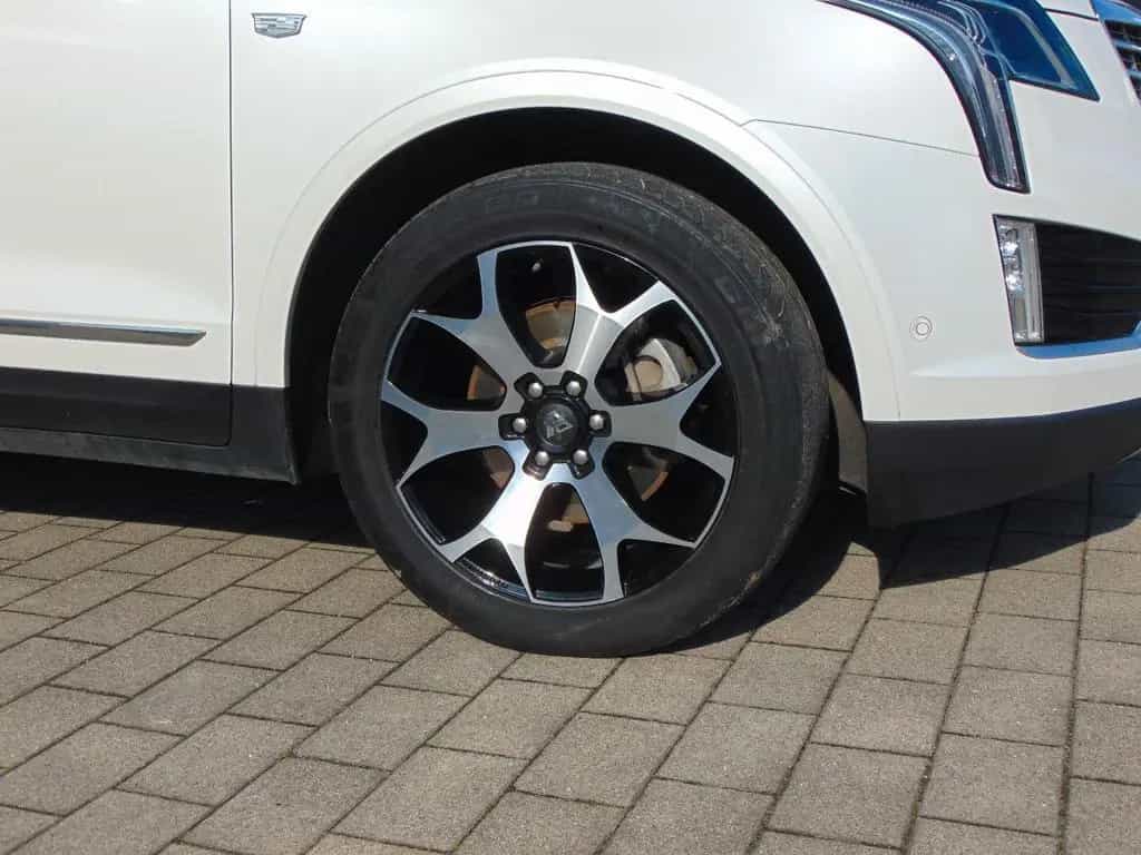 Cadillac XT5 3.6 V6 Platinum LED+Navi+SHZ+360+Bel.Sitz 01/2019-photo-20