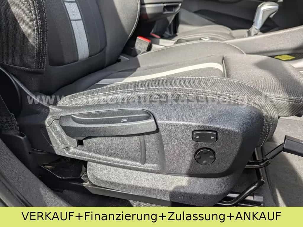 BMW X1 sDrive 18 i Advantage Business Automatik 01/2017-photo-14