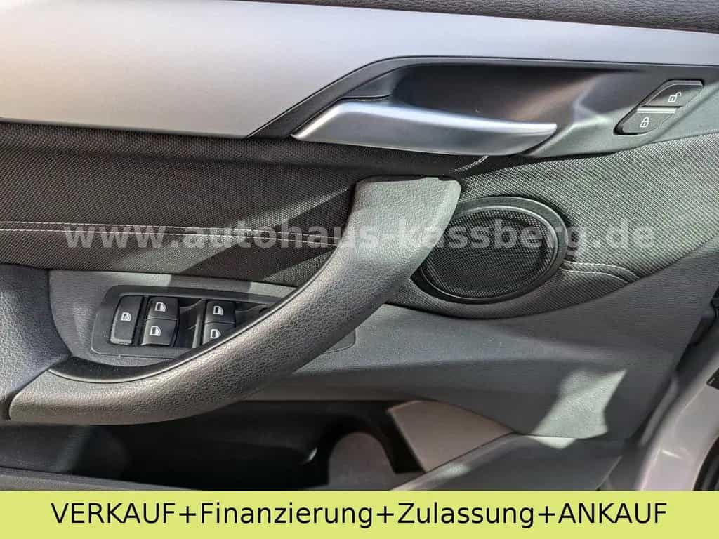BMW X1 sDrive 18 i Advantage Business Automatik 01/2017-photo-17