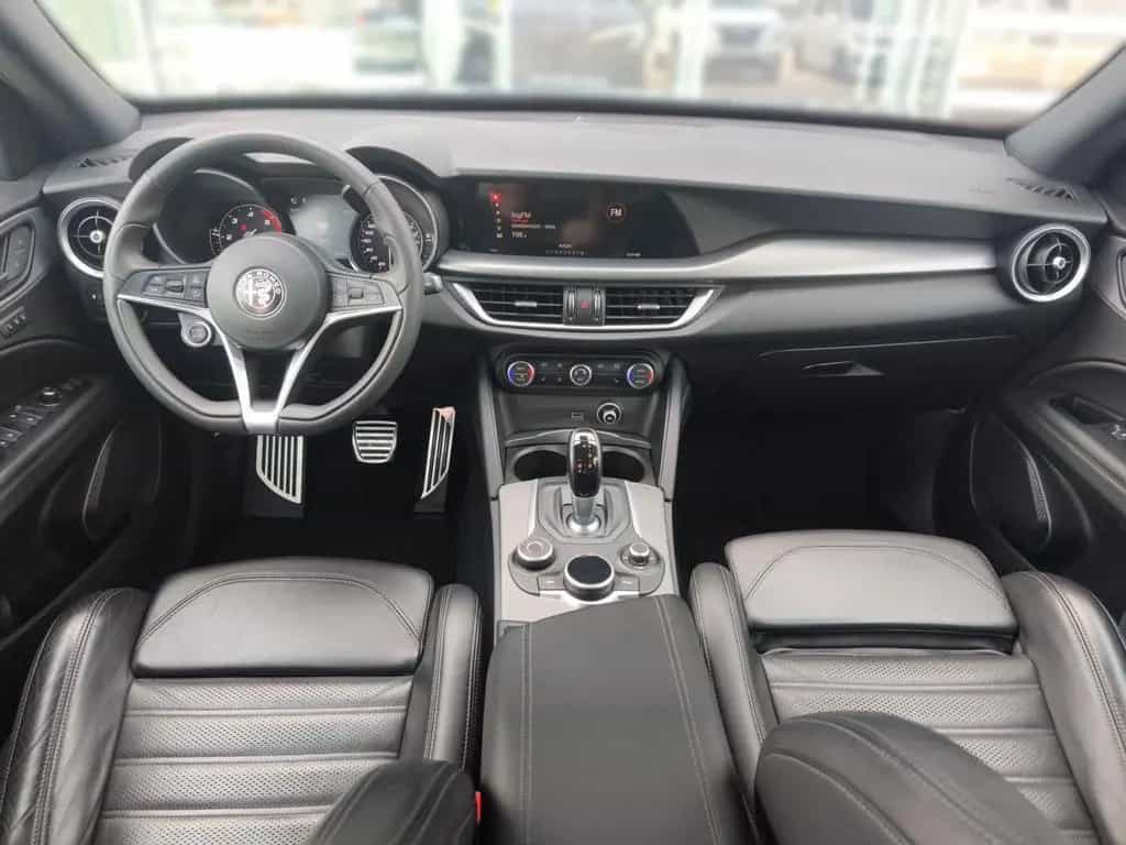 Alfa Romeo Stelvio 01/2019-photo-12