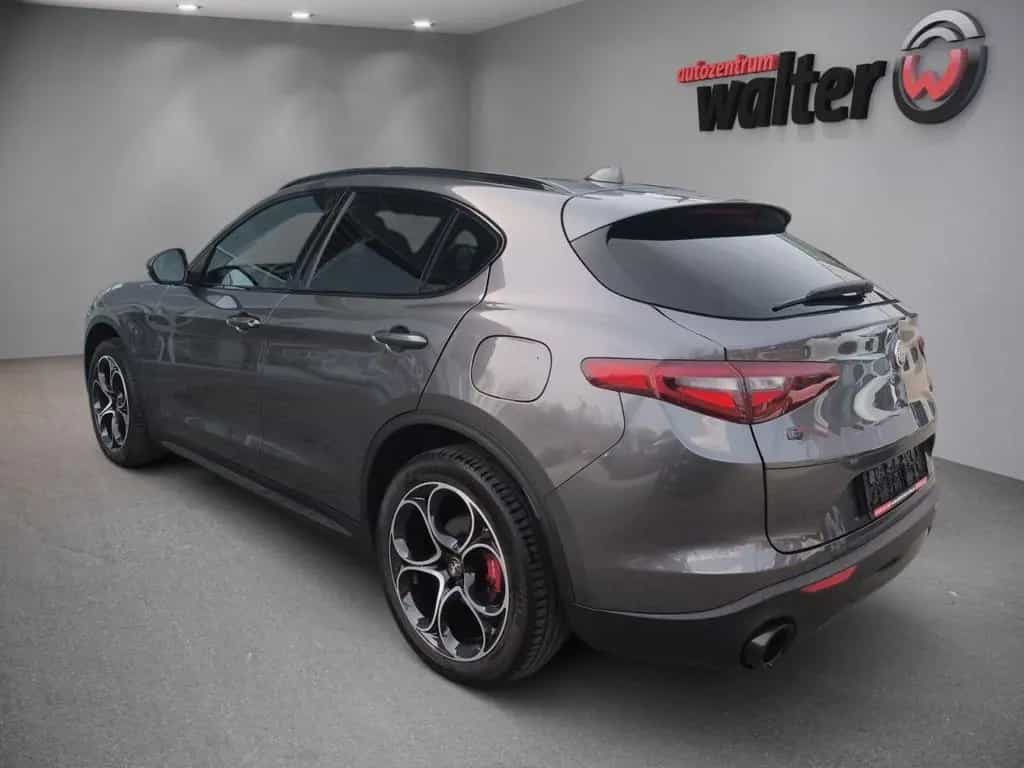 Alfa Romeo Stelvio 01/2019-photo-3