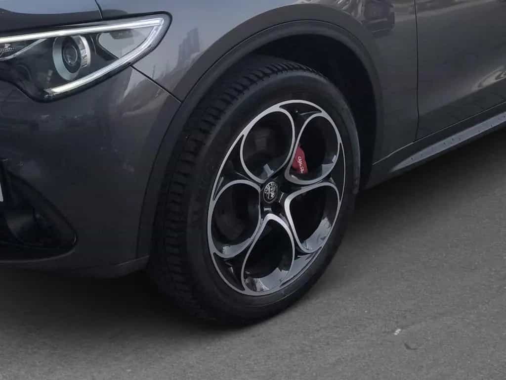 Alfa Romeo Stelvio 01/2019-photo-6