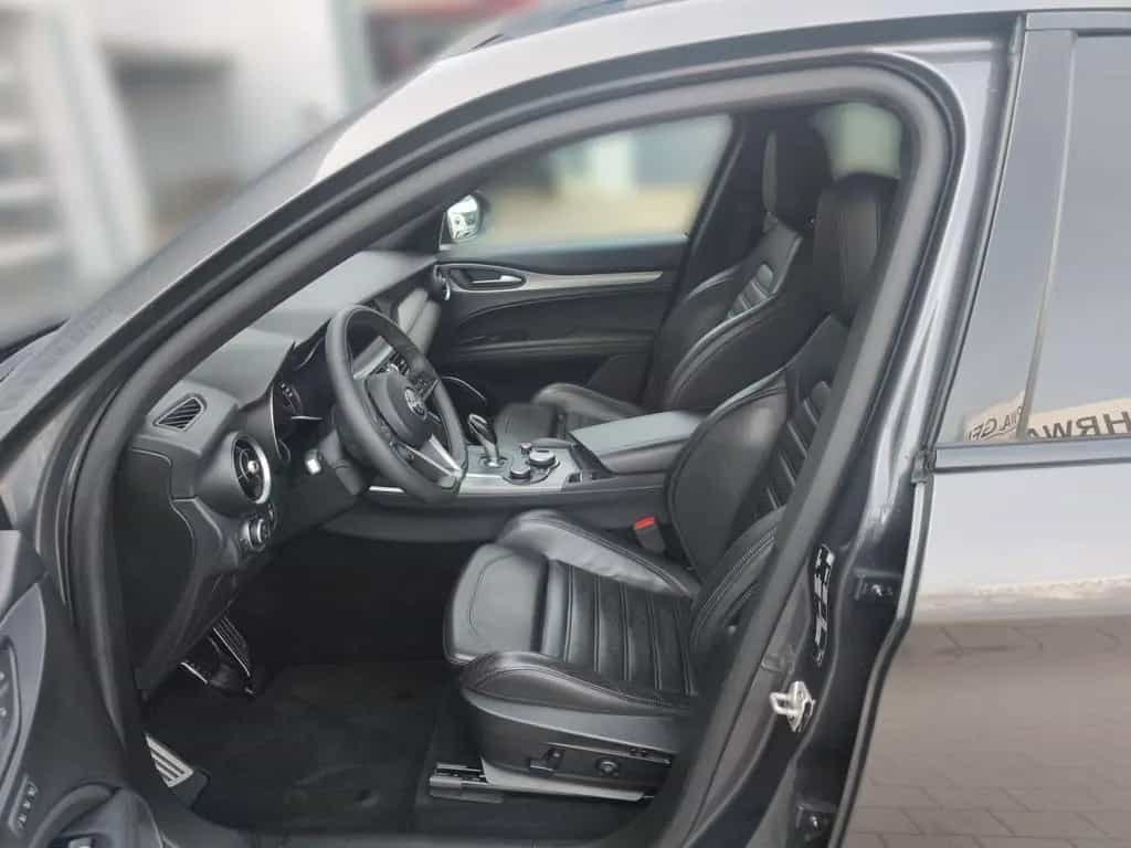 Alfa Romeo Stelvio 01/2019-photo-8