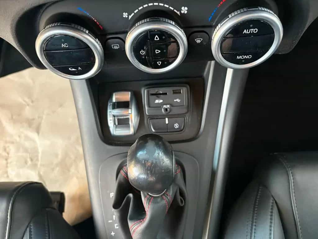 Alfa Romeo Giulietta Super AUTOMATIK MATT VOLLEDER 08/2017-photo-18