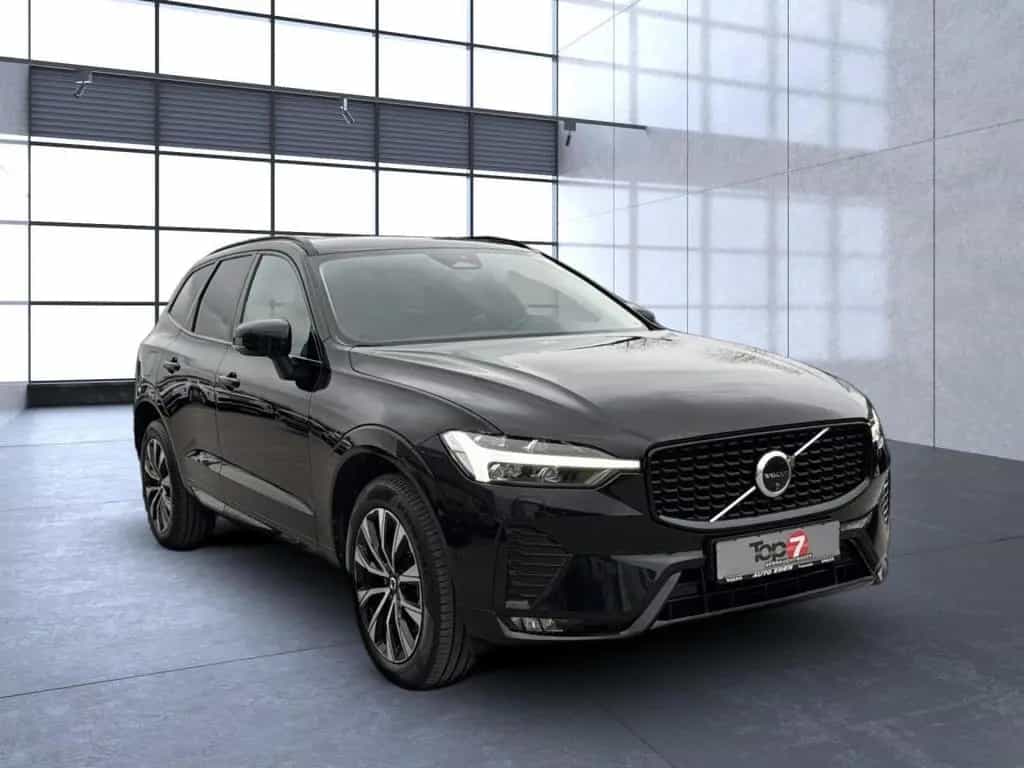 Volvo XC 60 Plus Dark 2WD Bluetooth LED Klima 12/2023-photo-4