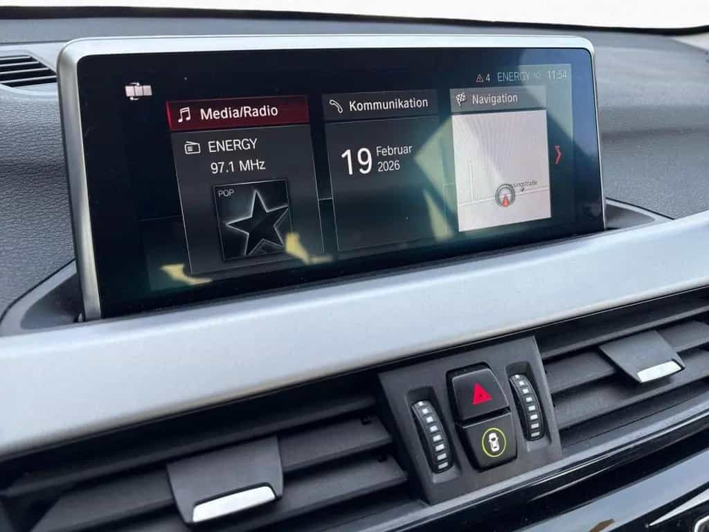 BMW X1 18iA Advantage Navi,LED,Tempo,SHZ,Parkass,DAB 11/2022-photo-9