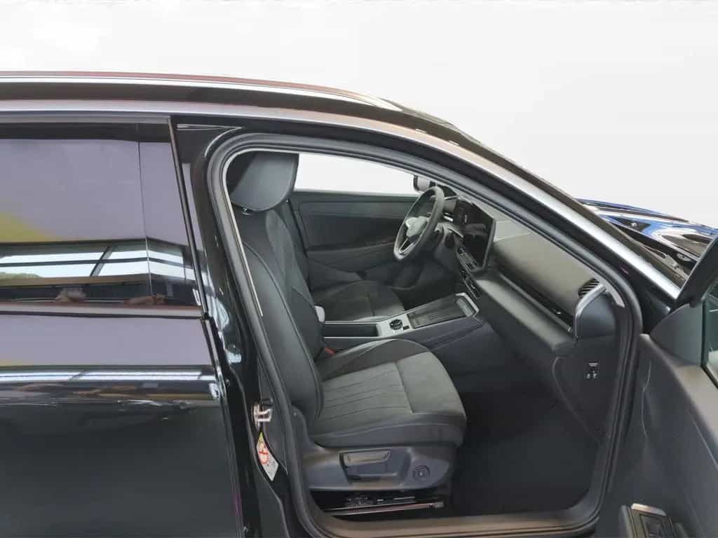 Volkswagen T-Roc Style 1.5 l eTSI OPF 85 kW (116 PS) 7-Gang null-photo-11