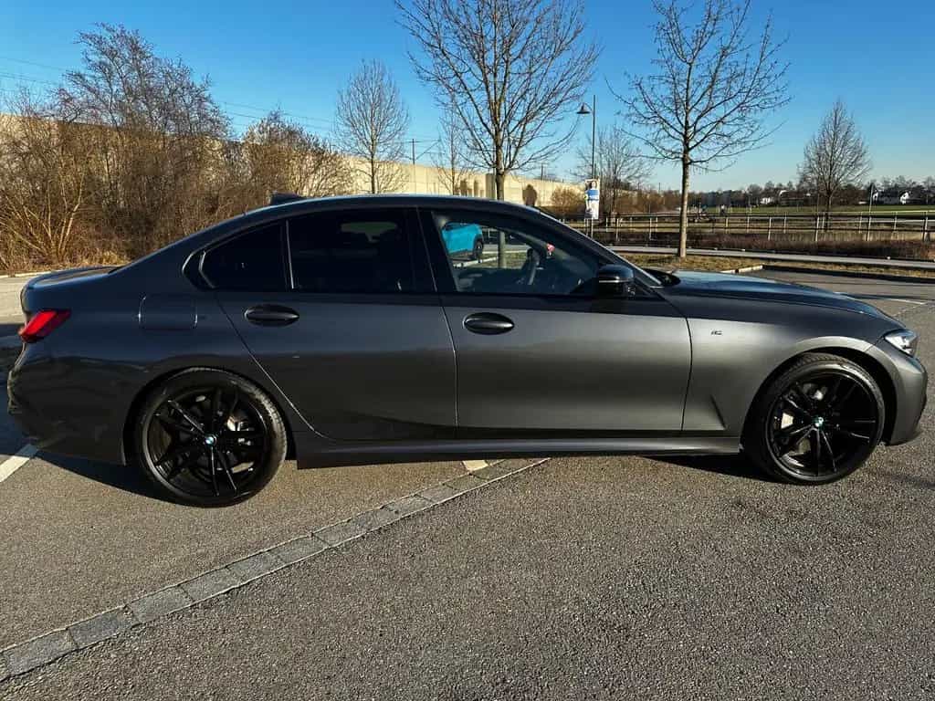 BMW 3 Series 330i M Sport Automatic M Sport (8 Fachbereift) 10/2021-photo-6
