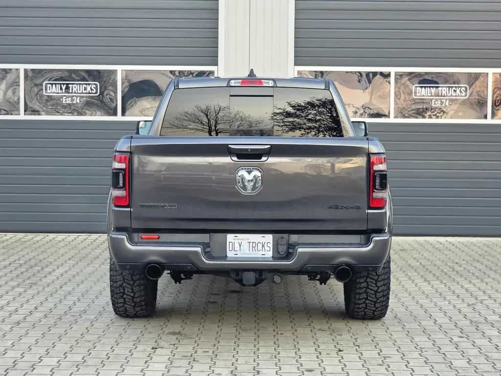Dodge RAM 1500 5.7 4x4 Bighorn LED RAMBOX 22´´ AHK 06/2019-photo-8