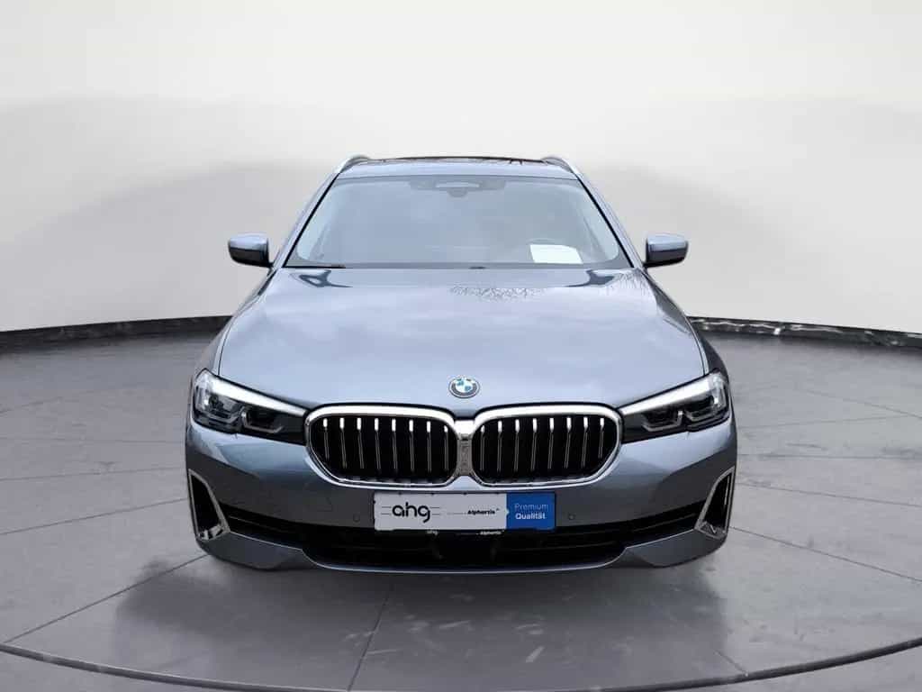 BMW 5 Series 520d xDrive Touring Luxury Line Panorama AHK 01/2022-photo-8