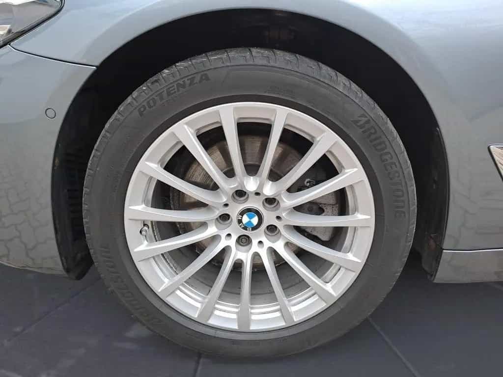 BMW 5 Series 520d xDrive Touring Luxury Line Panorama AHK 01/2022-photo-9