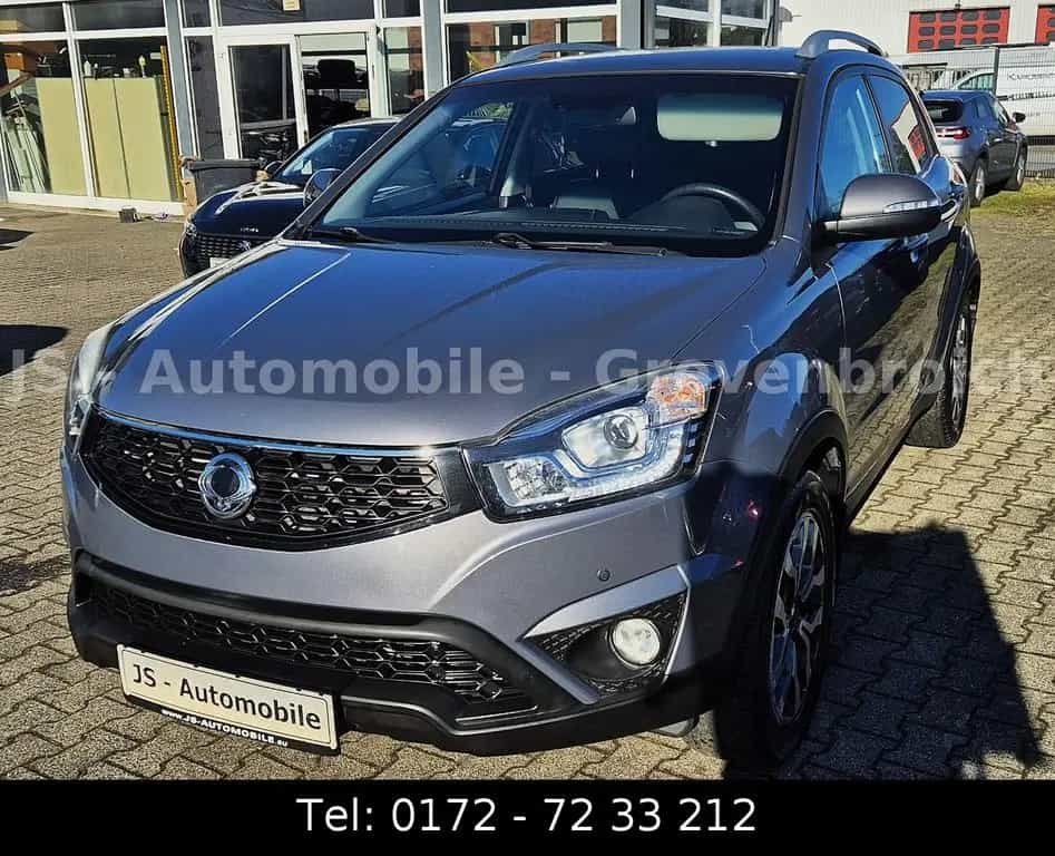 Ssangyong Korando 2.2Diesel e-XDi 220 AT AHK LEDER KAMERA 06/2016-photo-0
